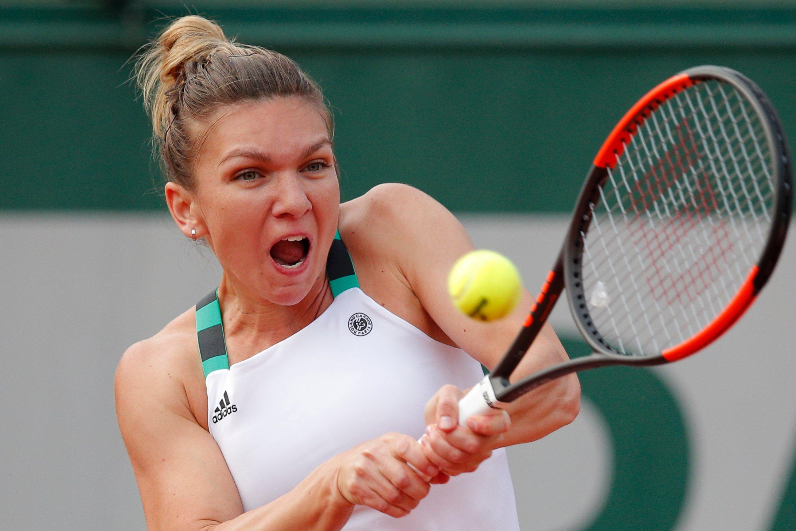 Halep, sferturi la Roland Garros