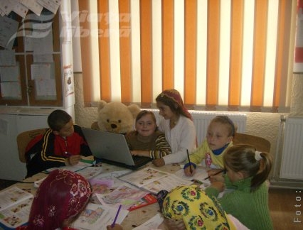 Educaţie pentru grupuri dezavantajate