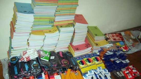 Ajutoare pentru copiii din comunele calamitate ale Galaţiului