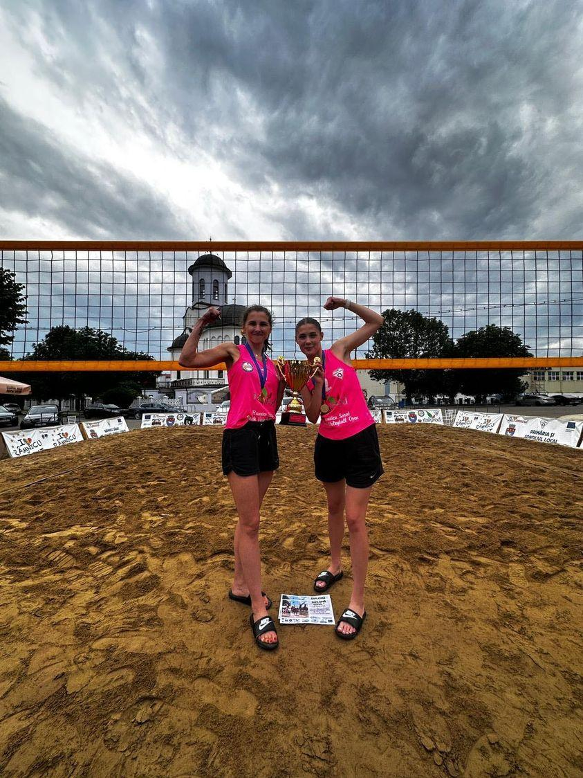 Voleiul pe plajă, la ordinea zilei