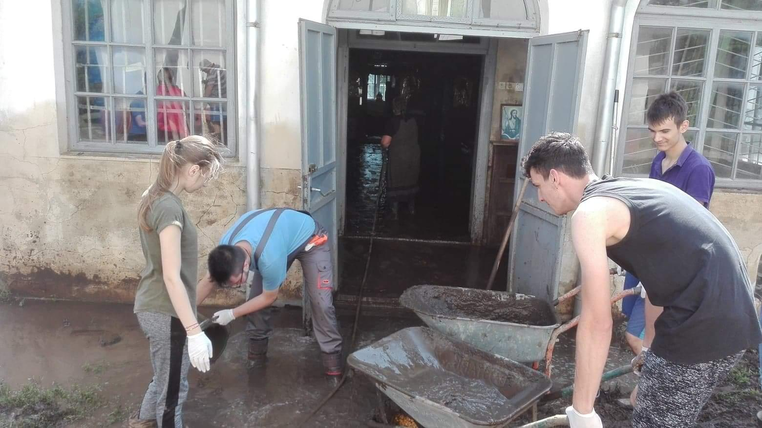 Mobilizare pentru salvarea bisericii din Corod