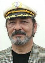 Un gălăţean în festival/ Vlad Vasiliu şi Prévert, în recital la Giurgiu