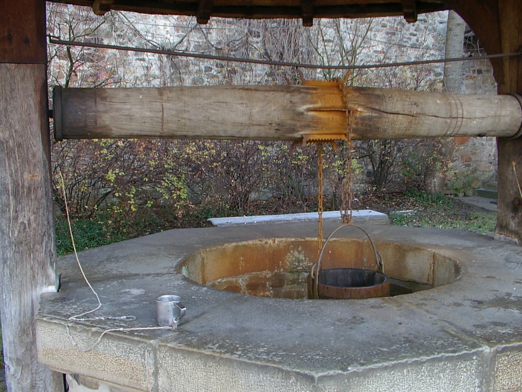 Jumătate din fântânile din judeţul Galaţi au apă nepotabilă. Află unde este situaţia cea mai gravă