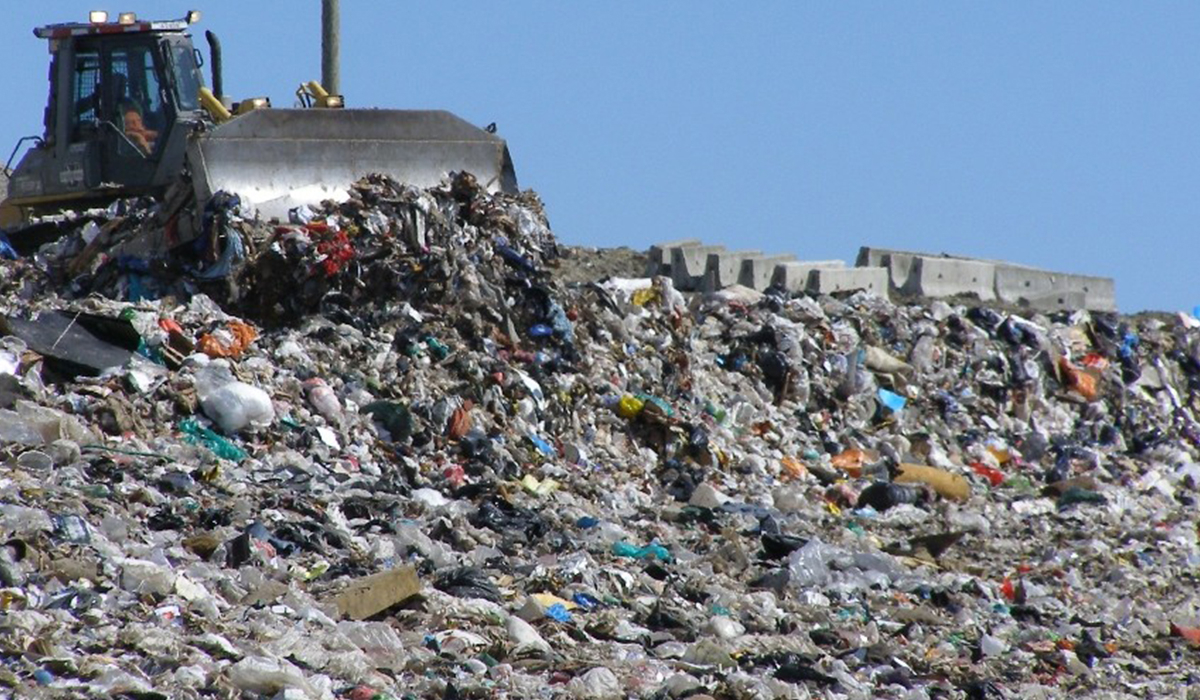 Judeţul Galaţi a rămas cu GUNOIUL în bătătură. Brăila nu ne mai primeşte deşeurile