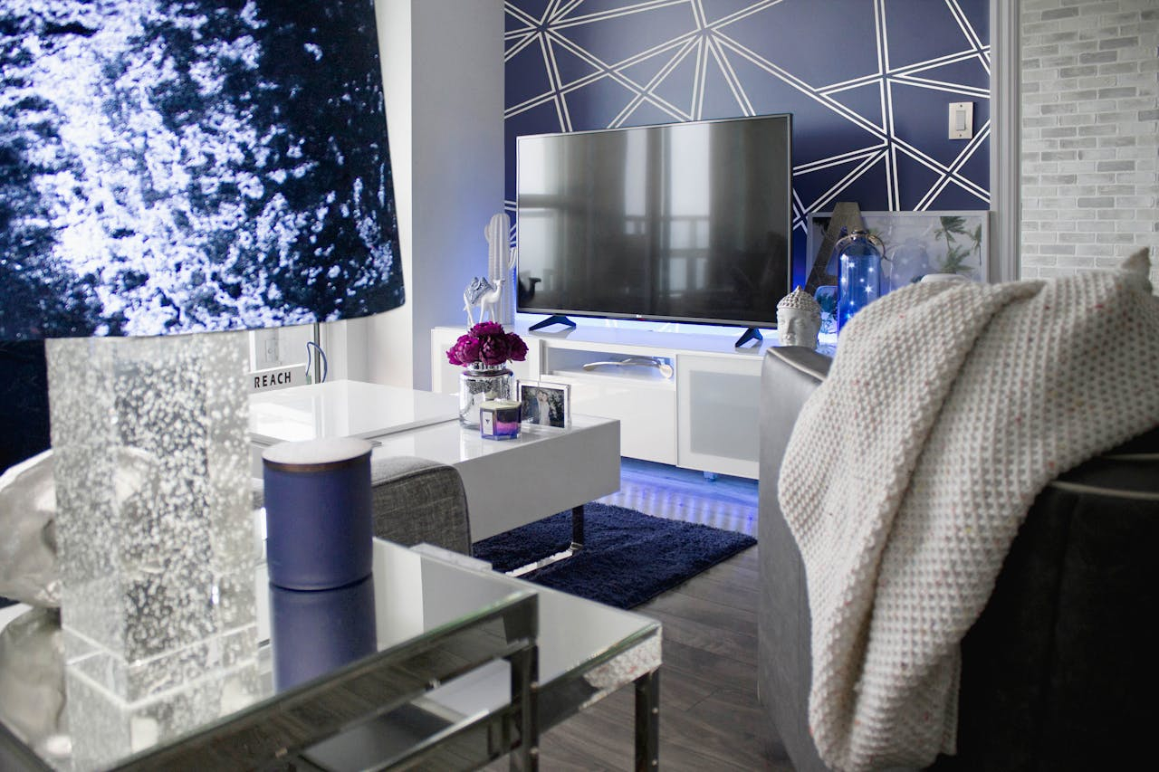 Tehnologiile moderne care îți transformă locuința nouă într-o casă inteligentă