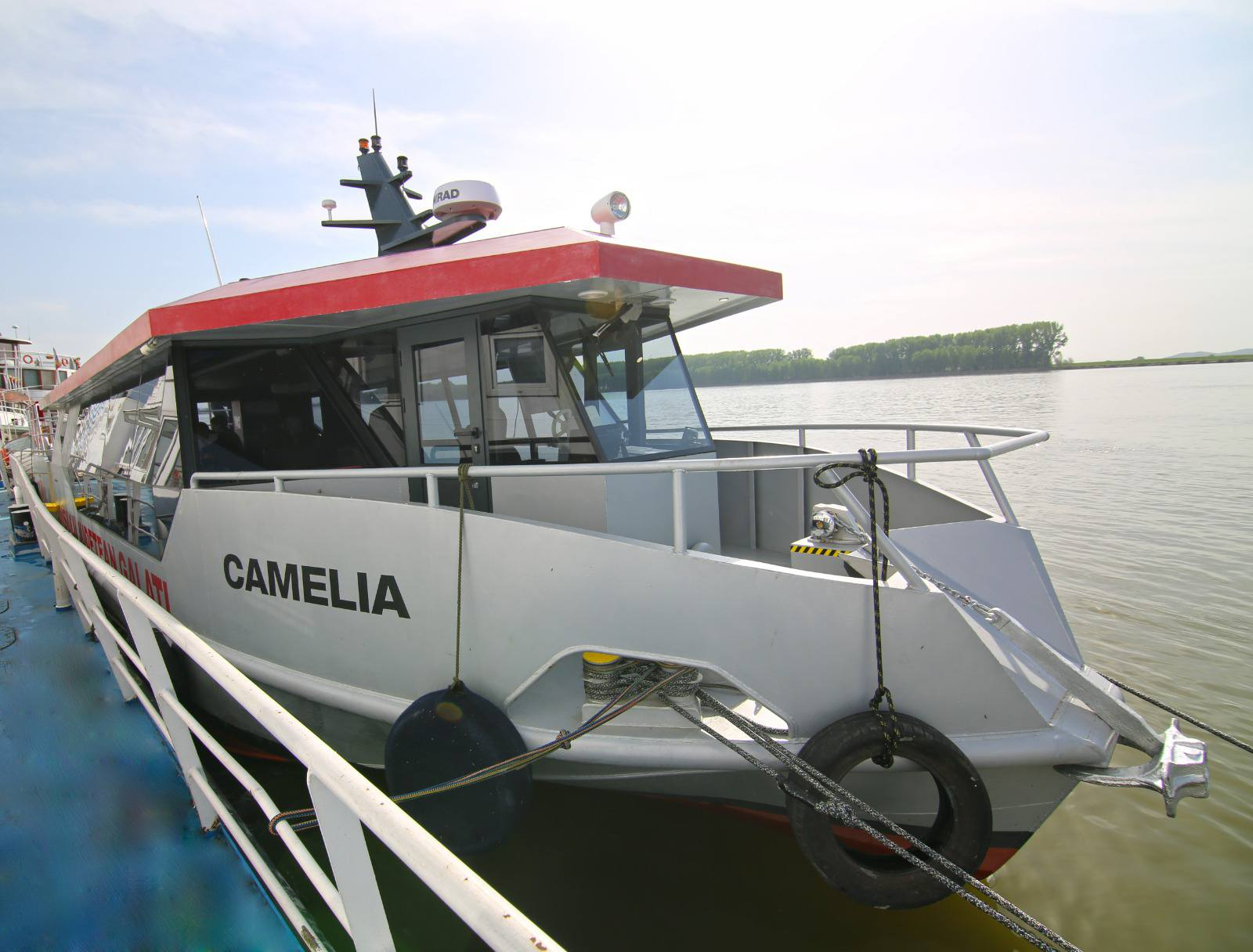 Programul curselor de agrement ale navei „Camelia” în acestă săptămână