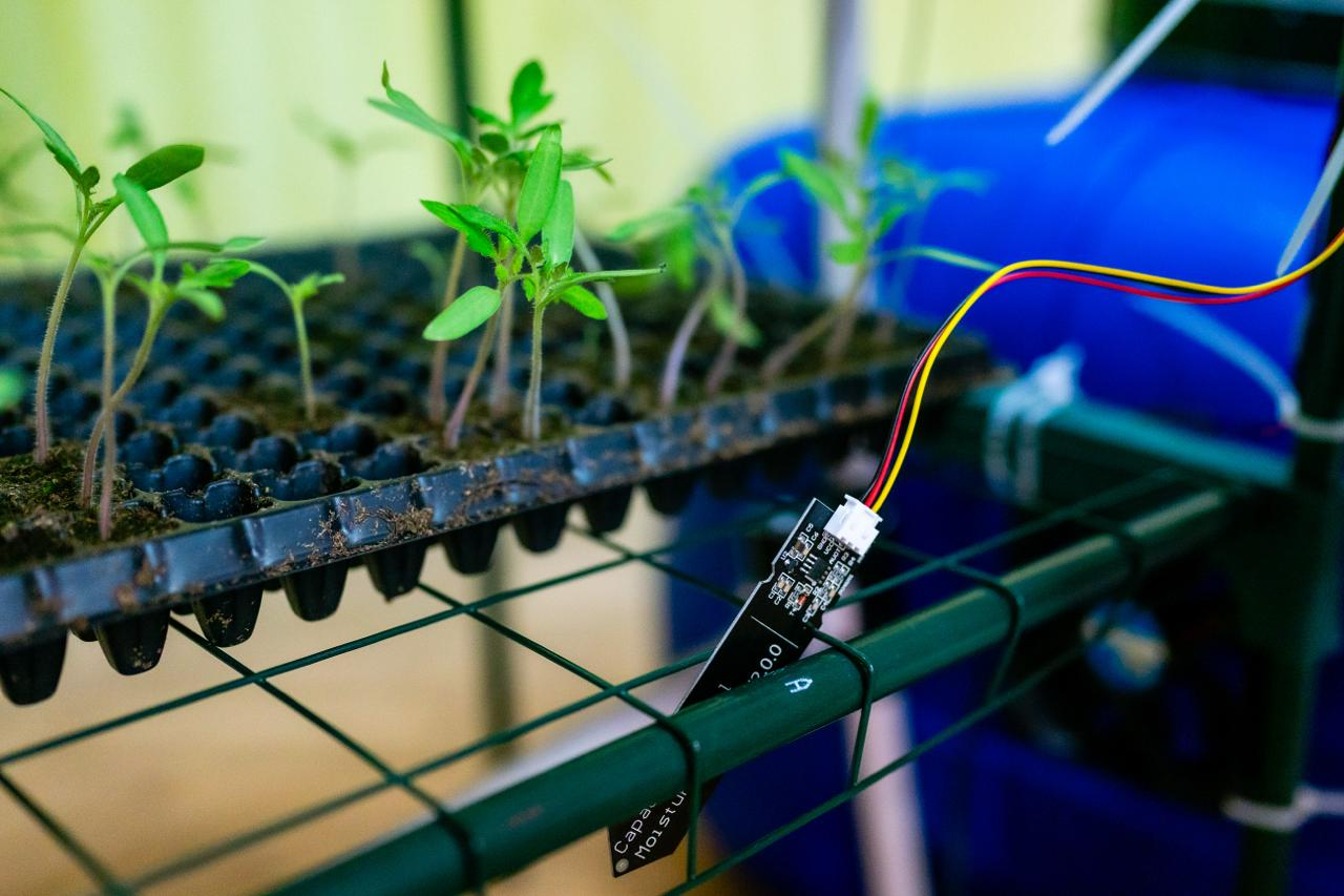 Automatizarea, mai aproape de fermieri prin contribuţia elevilor