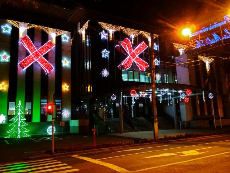 Cu cât cresc salariile de bază în Primăria Galaţi, de anul viitor