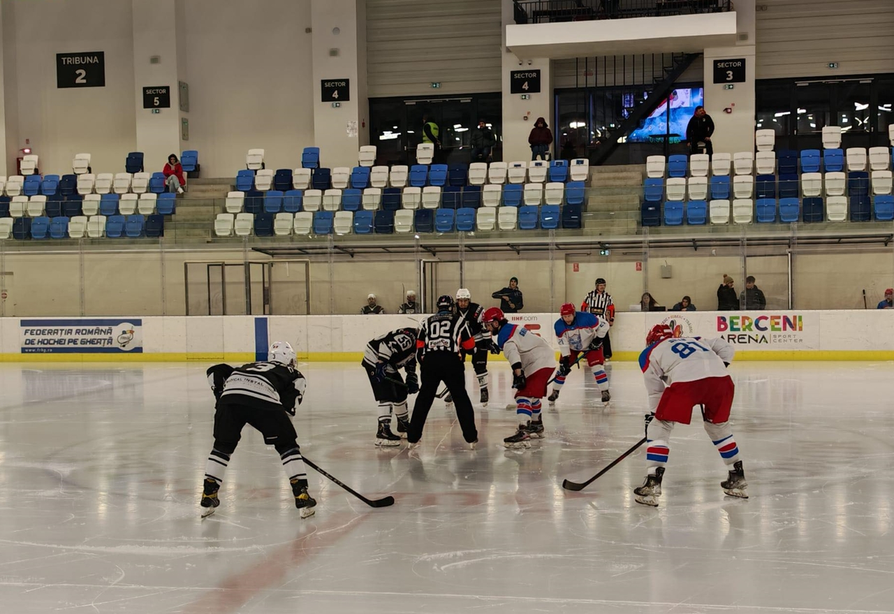 Două victorii în deplasare pentru CSM Galați