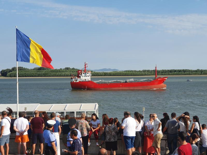 Cum ne distrăm de Ziua Marinei pe Faleza Dunării. Contract de 60.000 de lei
