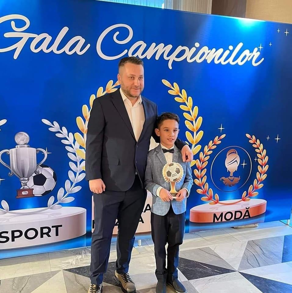 Fotbalist gălățean, cel mai bun număr 10 din România