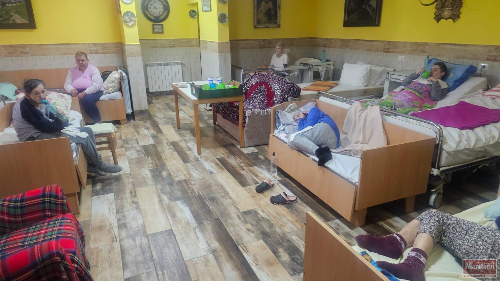 Orori inimaginabile într-un azil de bătrâni din Dorohoi