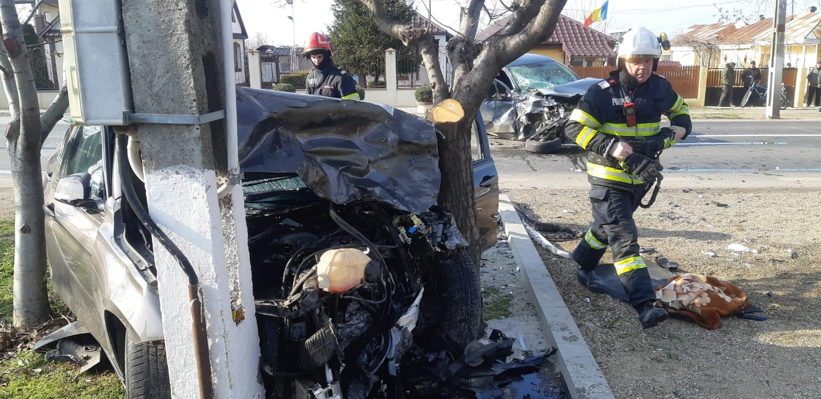 Accident cumplit într-o comună gălăţeană. Victime transportate la spital (VIDEO)