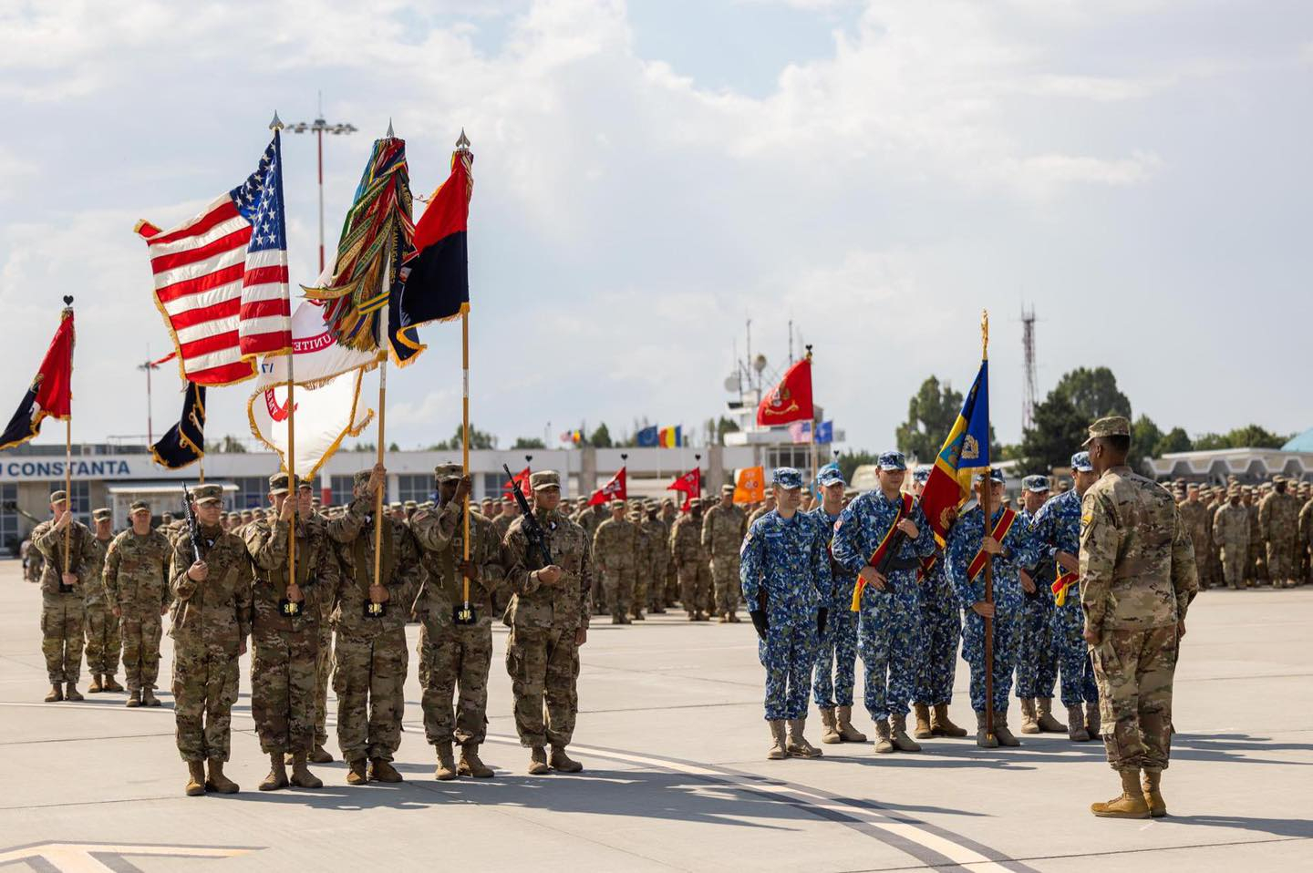 Trump, solicitat să retragă trupele de la baza Kogălniceanu