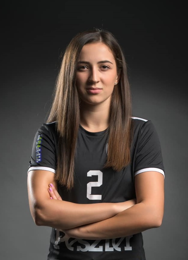 Primul transfer la handbal