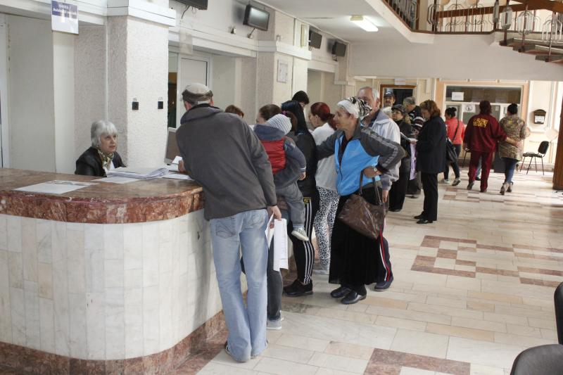 Primăria nu plăteşte, deocamdată, ajutorul pentru centrale