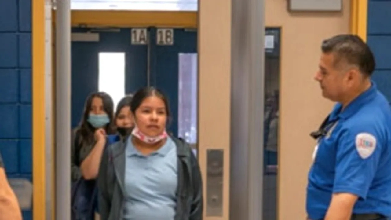 Detectoare de metale la Bacalaureat