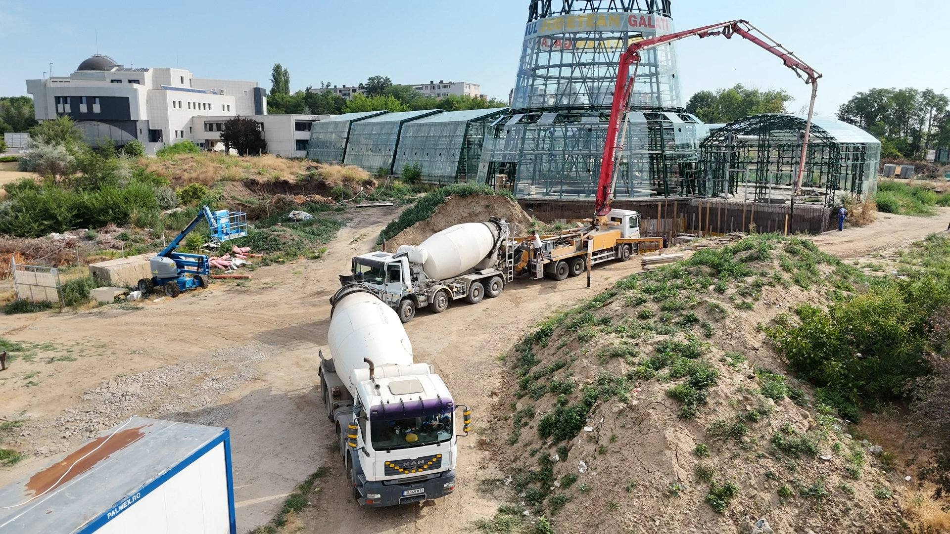 Promisiune administrativă: săptămâna şi panglica