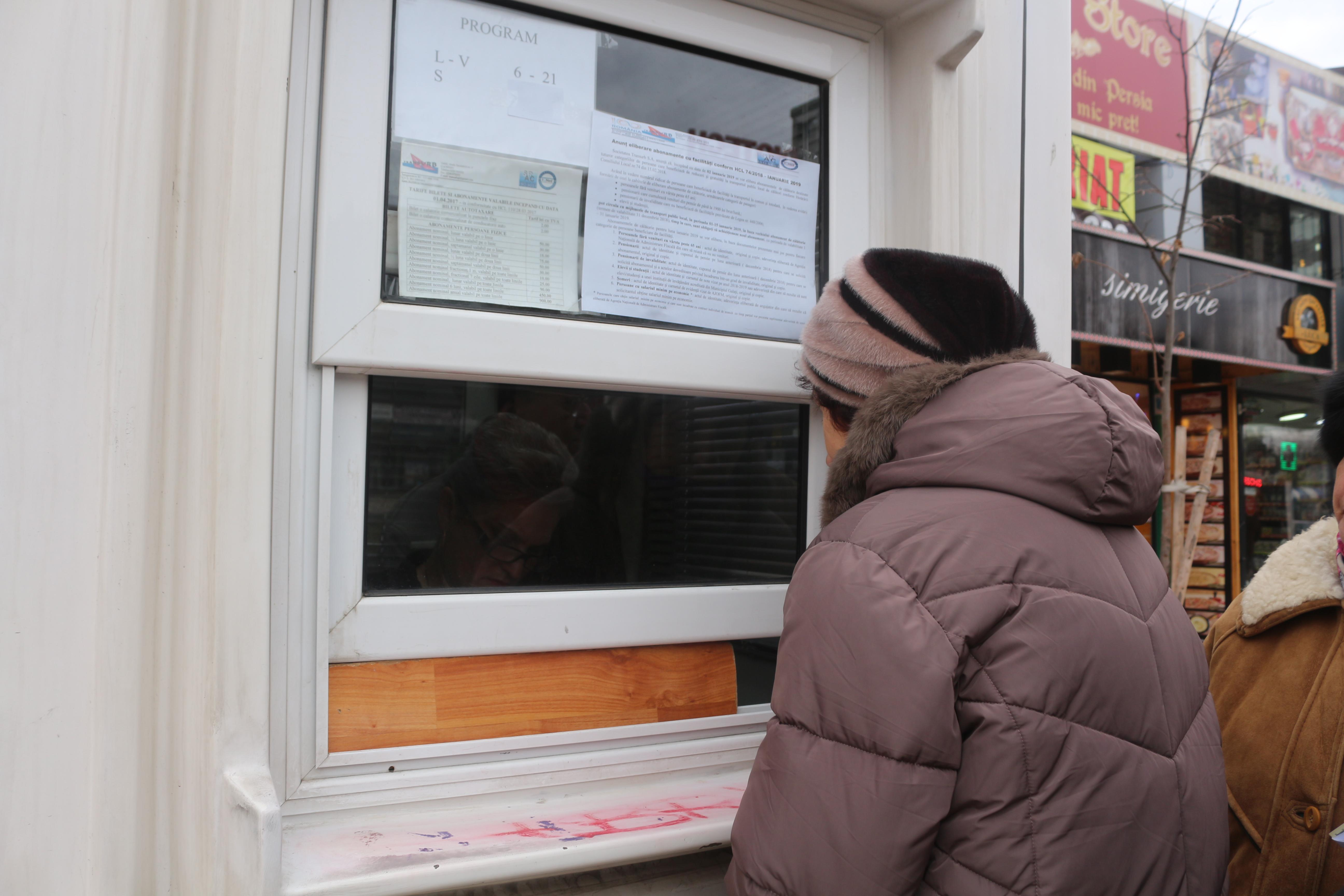 Cine va mai beneficia de abonamente gratuite sau cu preţ redus