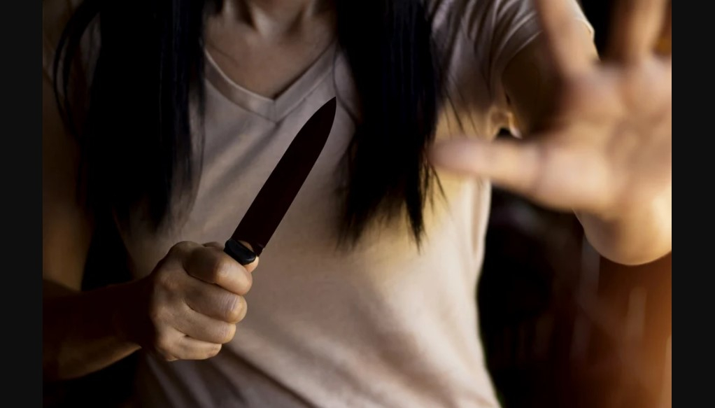 Două palme și-un cuțit, mai ieftine ca divorțul