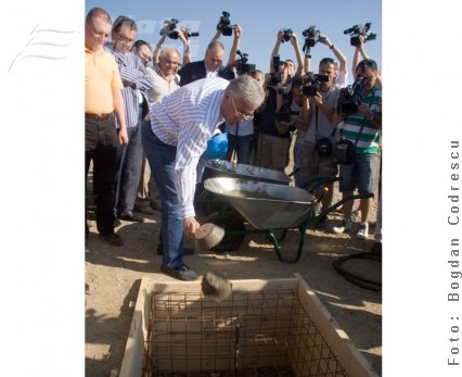 Amenajare hidroelectrică la Cosmeşti