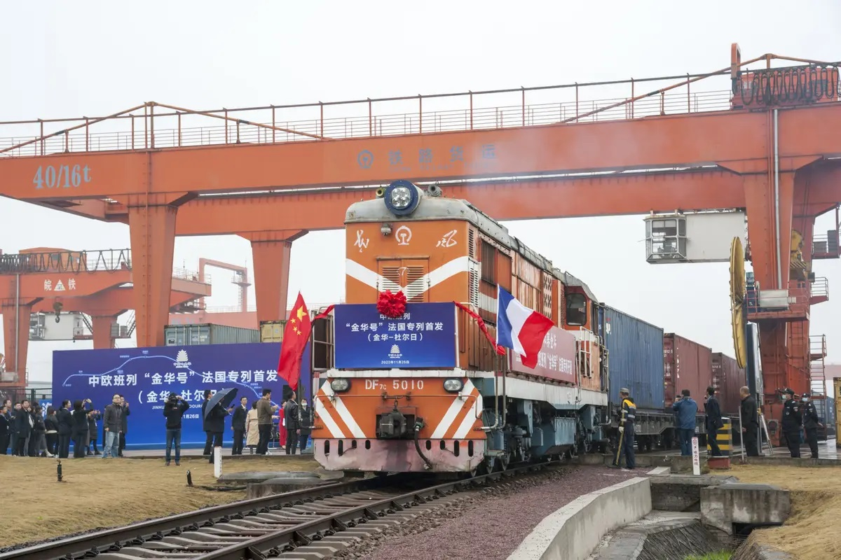 Polonia inaugurează prima legătură feroviară cu China