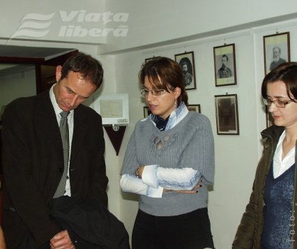 Un francez din Aquitaine, interesat de soarta cărţilor din Galaţi