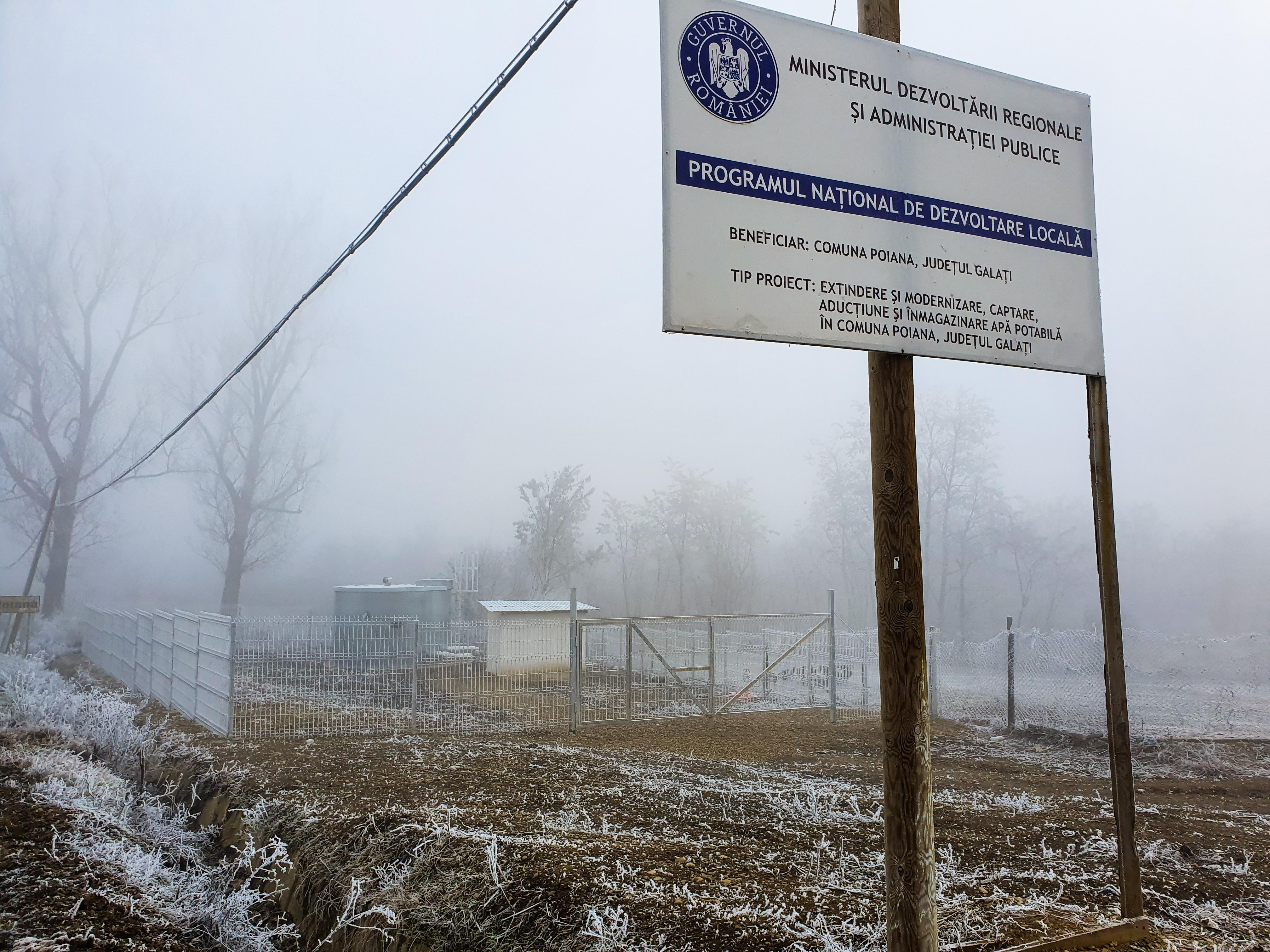Apă curentă, gaze şi asfalt pentru comuna Poiana. Nu mai e ”satul părăsit de apă” (FOTO)