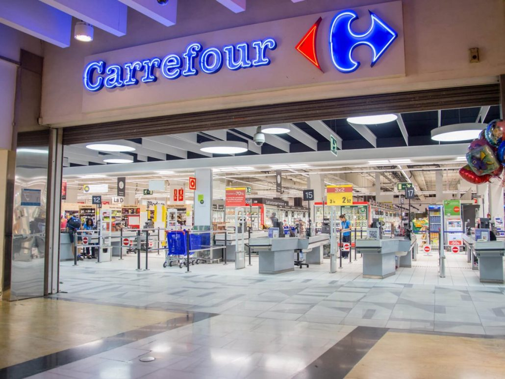 Carrefour pregătește retragerea din România