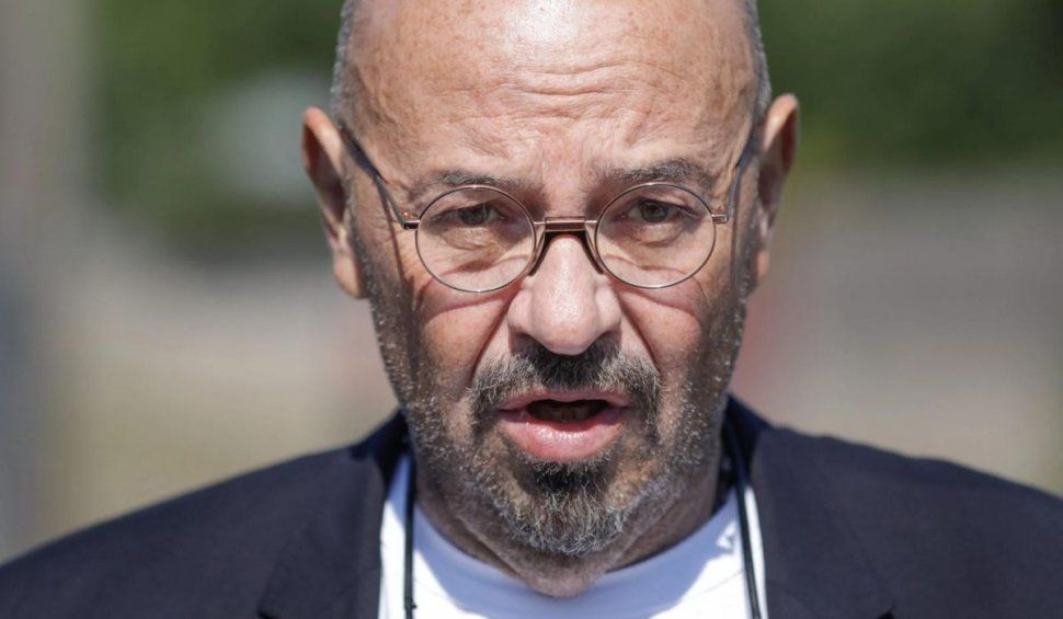 Primarul Piedone dă în judecată ANI