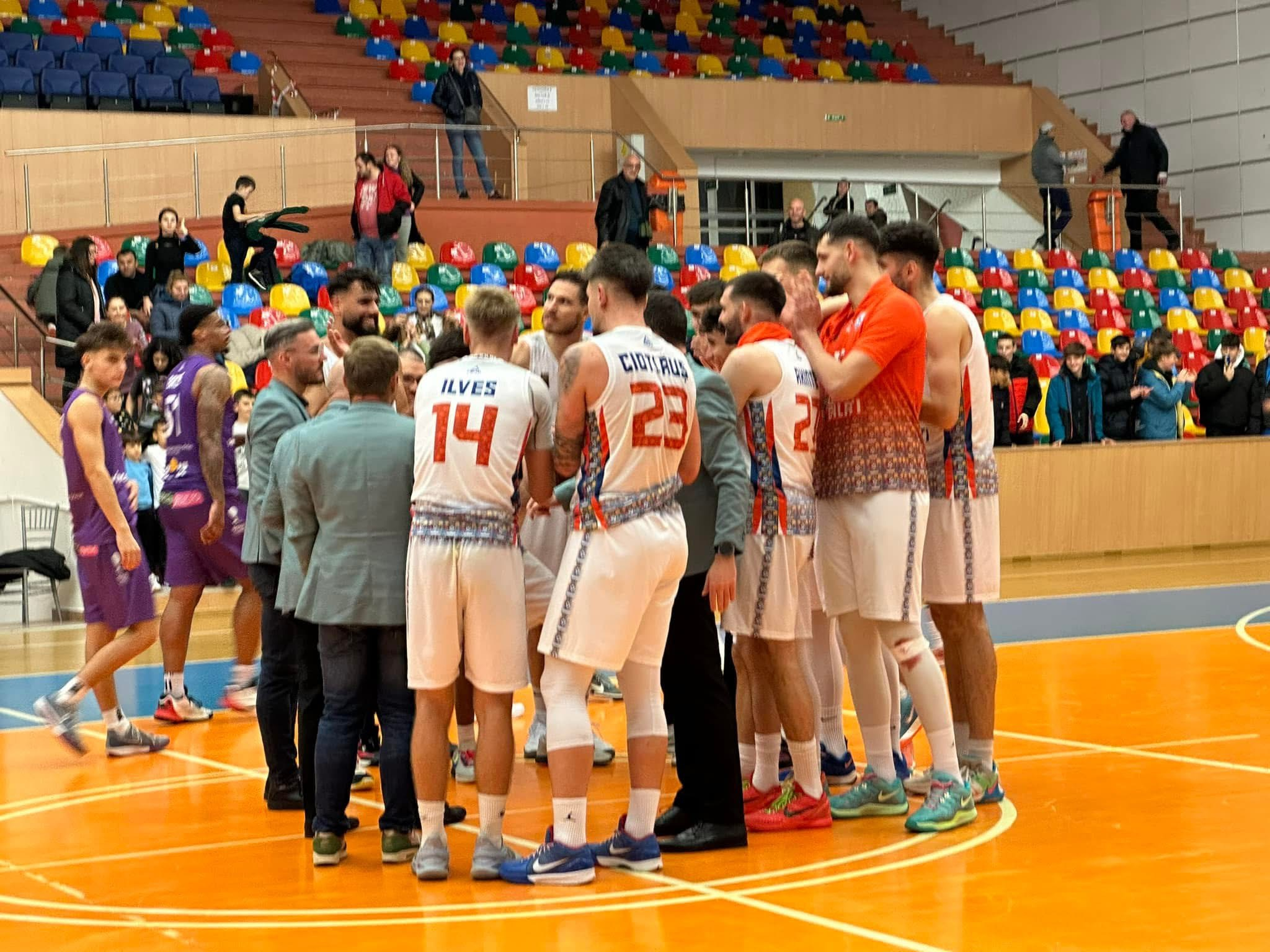 Deplasare la Vâlcea pentru gălățeni