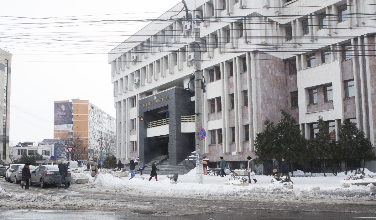 Fosta şefă a CSM se JUDECĂ cu Ministerul Justiţiei, la Tribunalul Galaţi