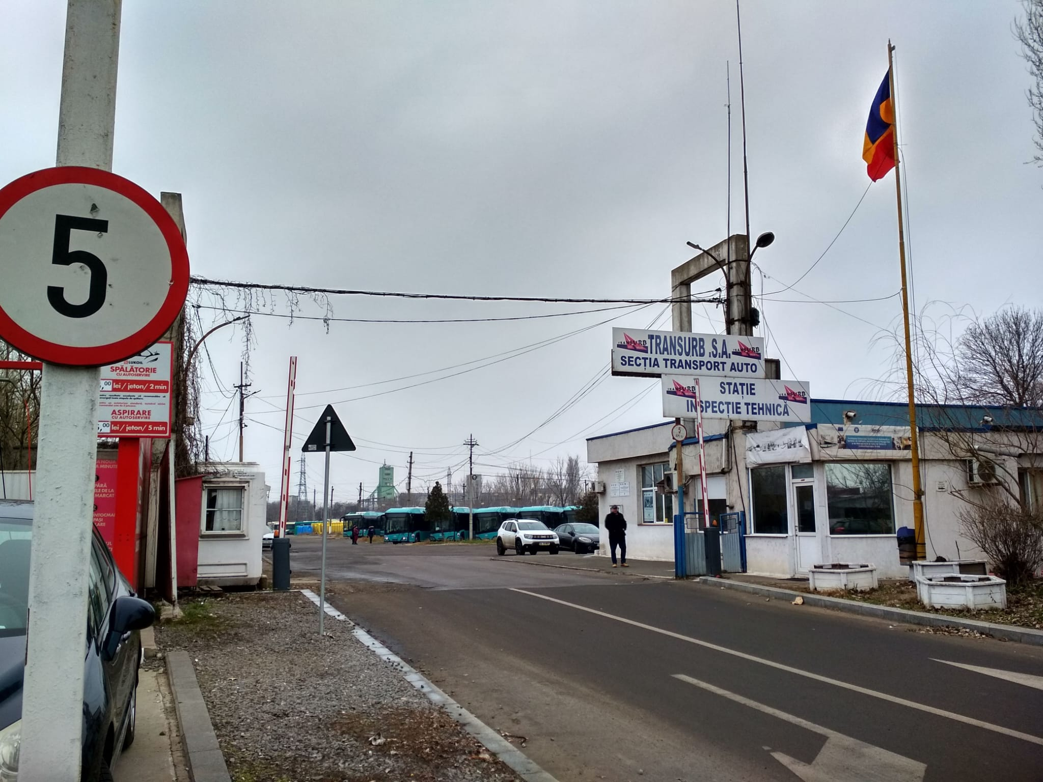 Salariaţii Transurb vor protesta în incinta autobazei