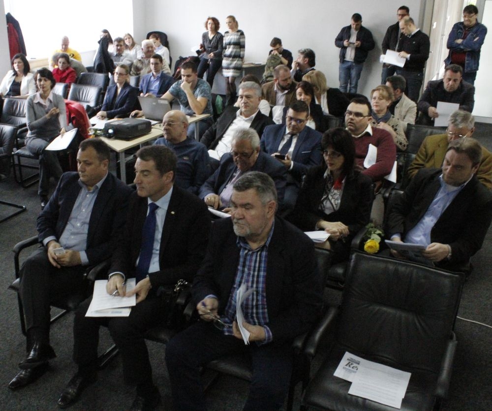 Şedinţă extraordinară a Consiliului Local | Decizii de 13,2 milioane de euro, votate în zece minute