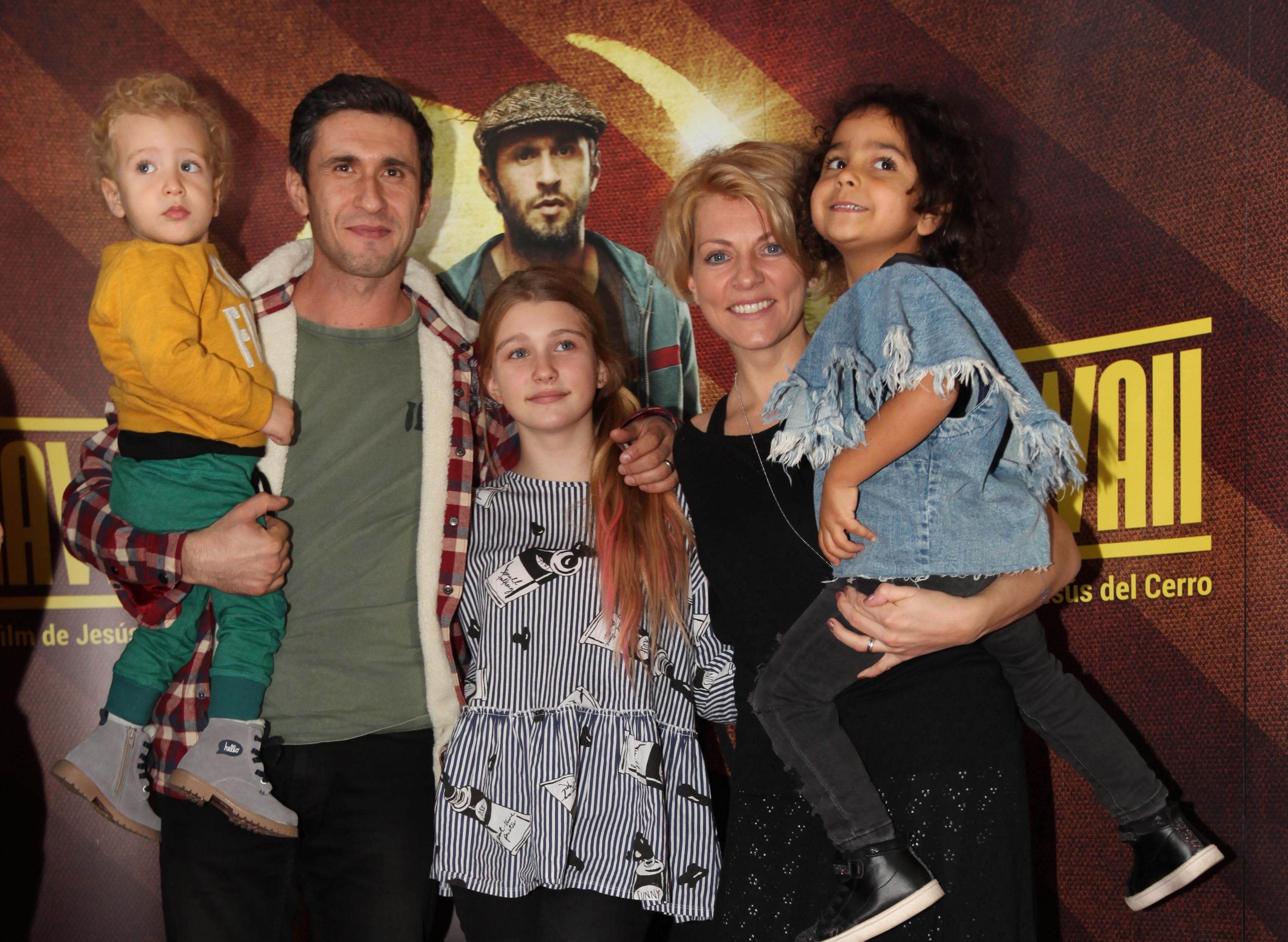 Dragoş Bucur s-a mutat cu întreaga familie în Olanda