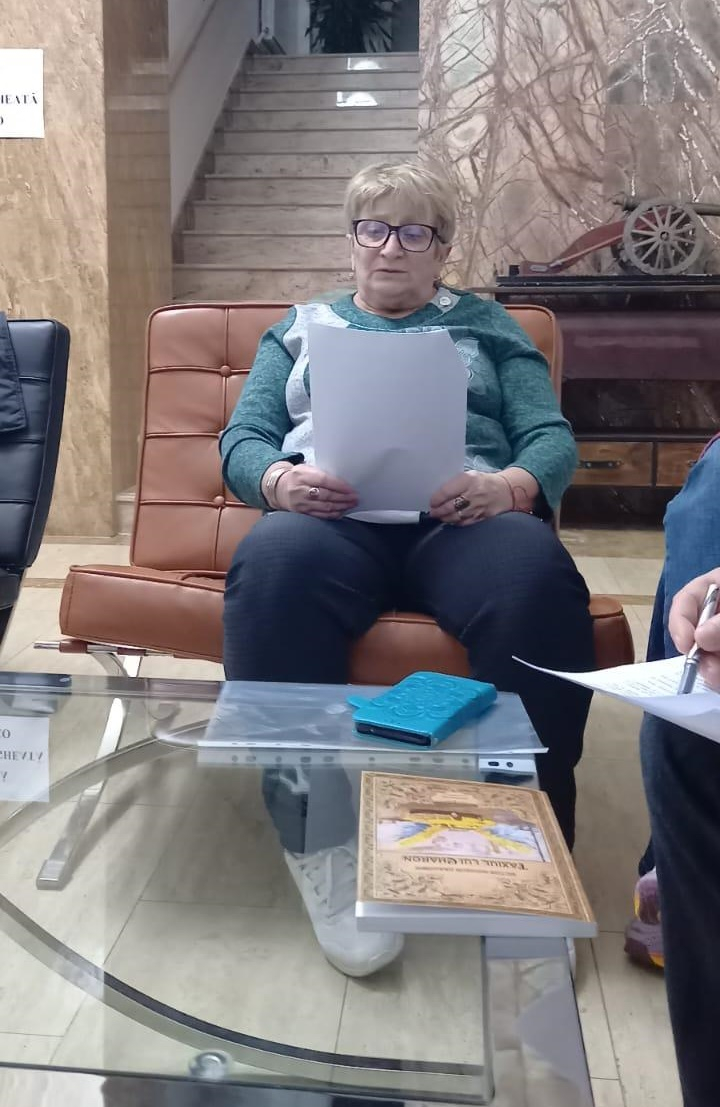 Dualitatea fragilităţii şi perseverenţa creatoare, la Cenaclul "Noduri şi Semne"