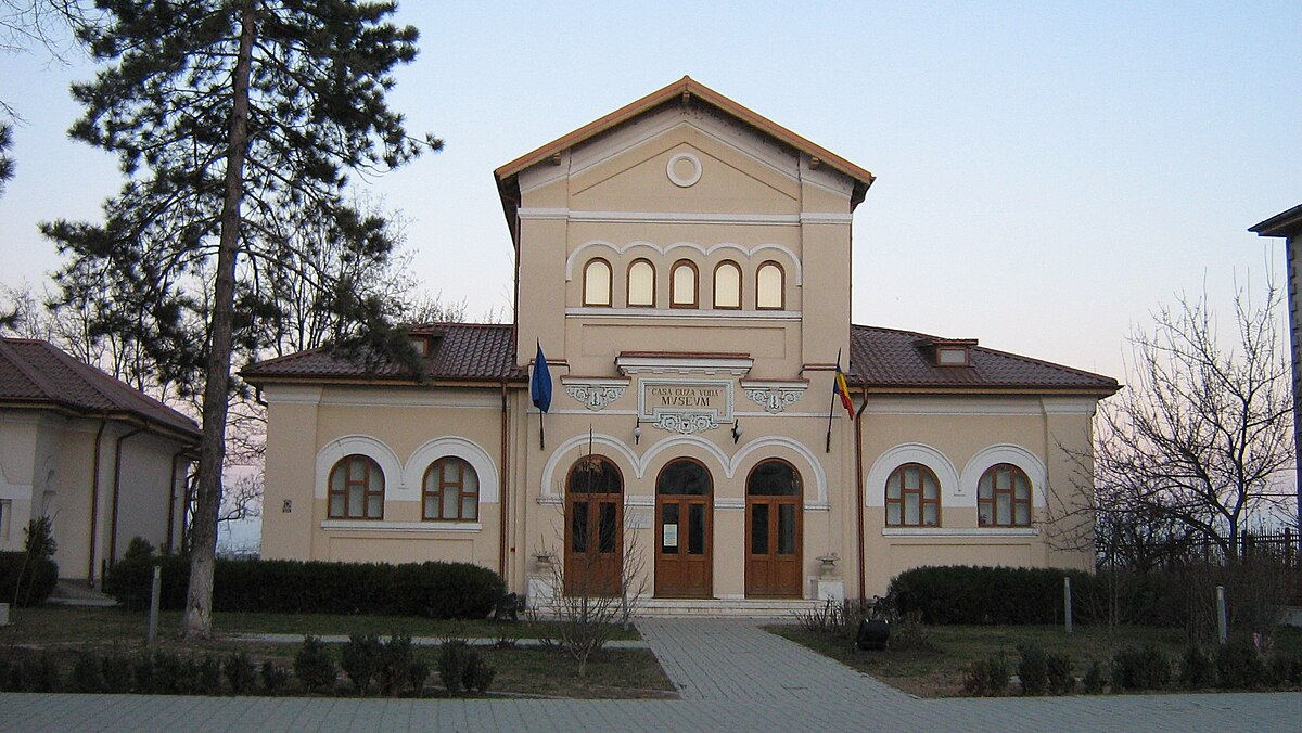 Vernisaj la Muzeul de Artă. Carnet cultural gălăţean