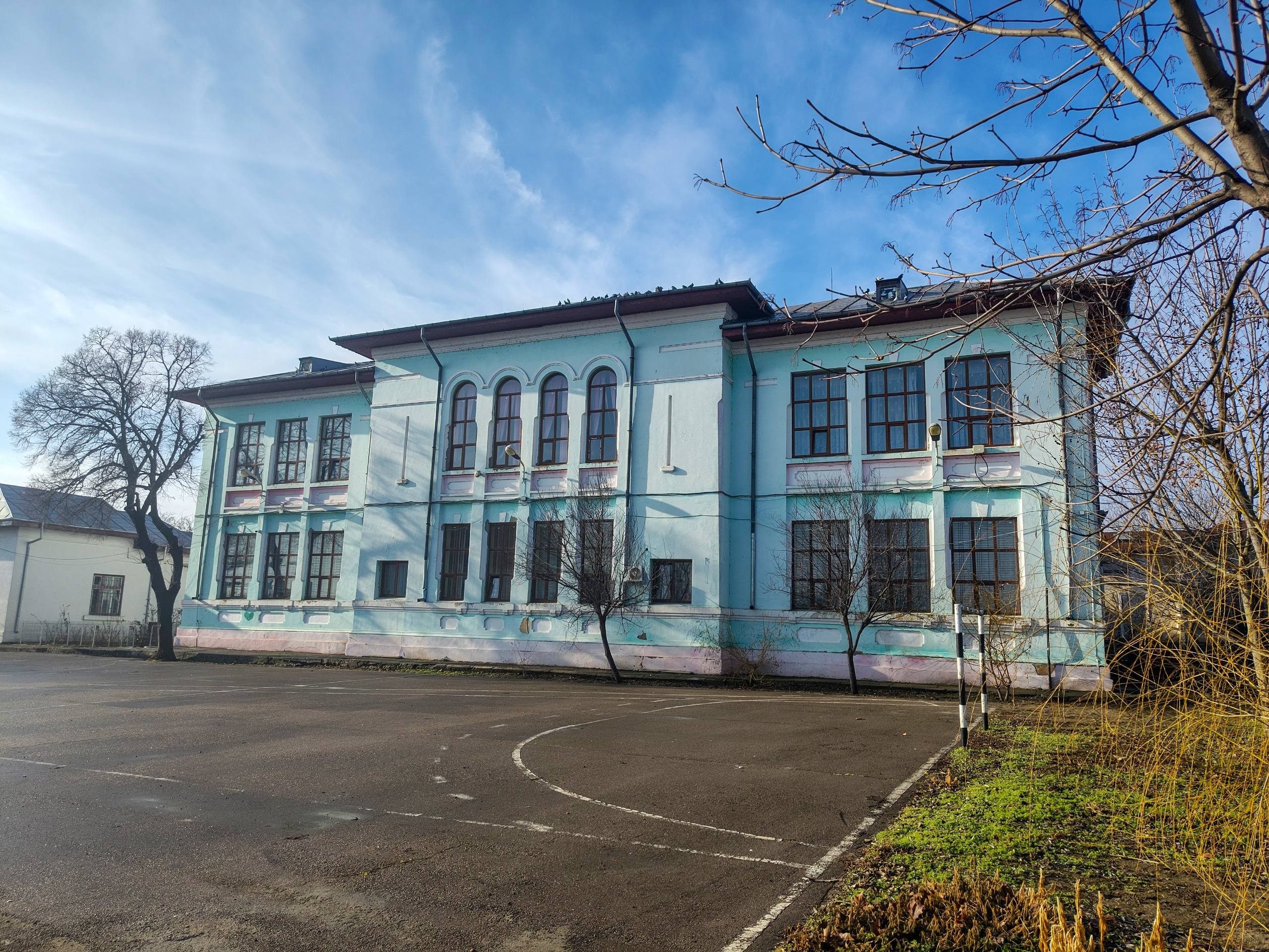 Se caută constructor pentru modernizarea Şcolii „Ludovic Cosma”