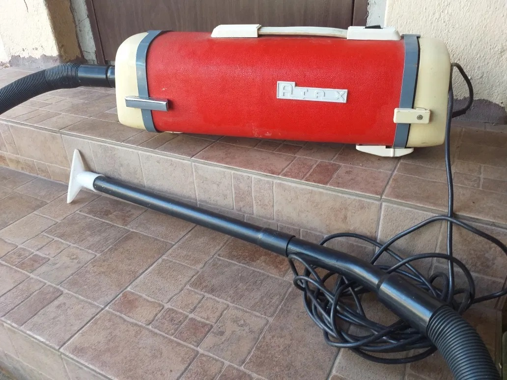 Un gălățean a construit un accelerator de particule de praf