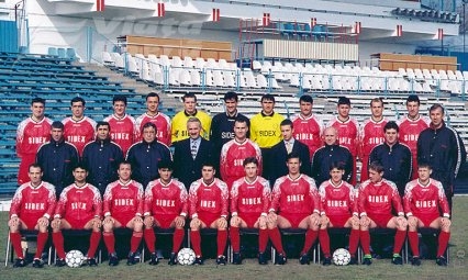 Oţelul anilor ’90, de vânzare!