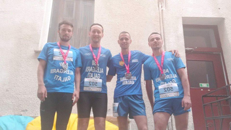 Doi gălățeni, AȘII ALERGĂRII caritabile