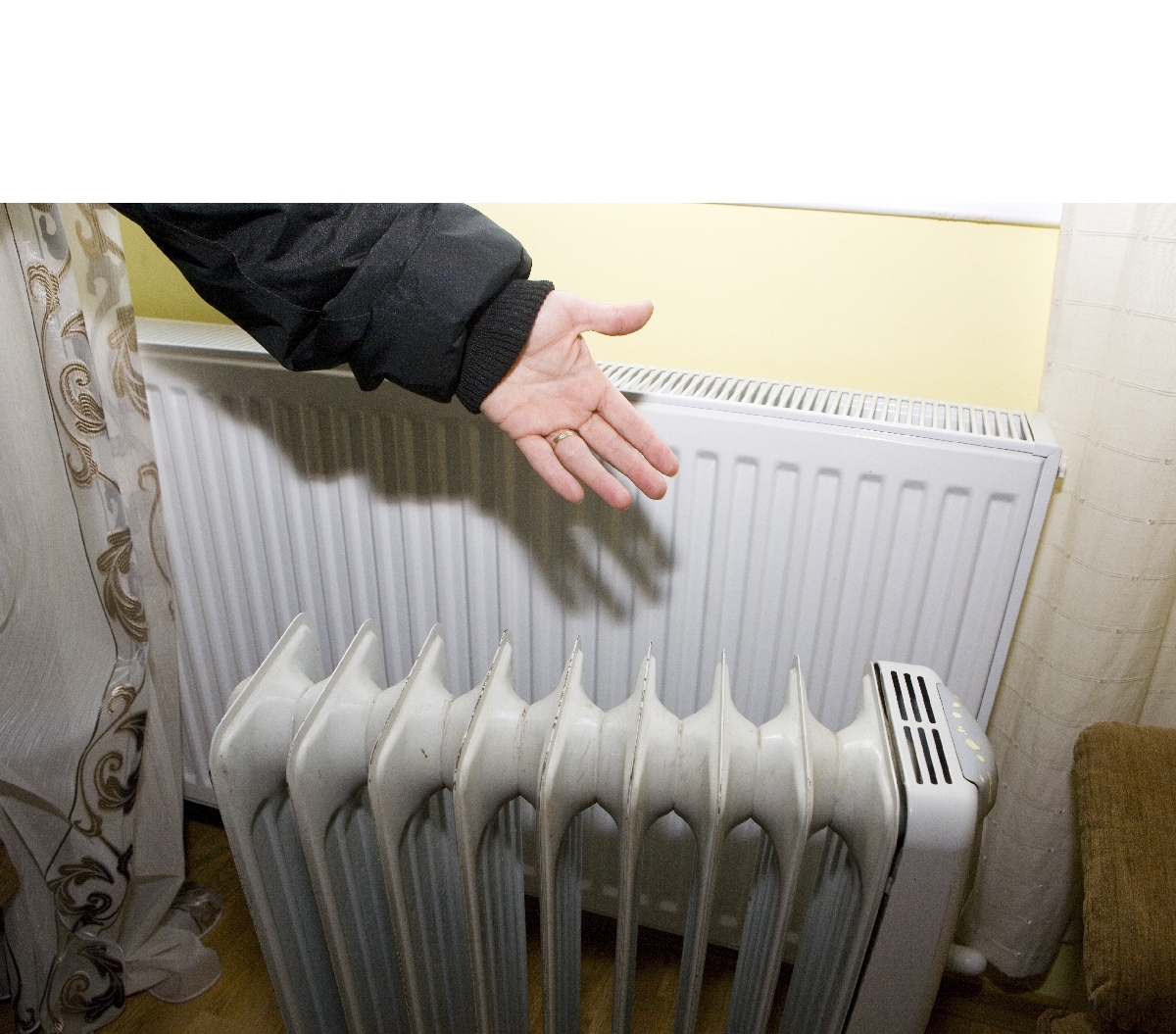 Gălăţenii vor avea CĂLDURĂ până în ianuarie. CONDIŢIILE puse de cei de la Electrocentrale