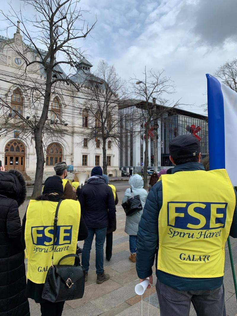 Aproape 70 la sută dintre profesori vor grevă generală