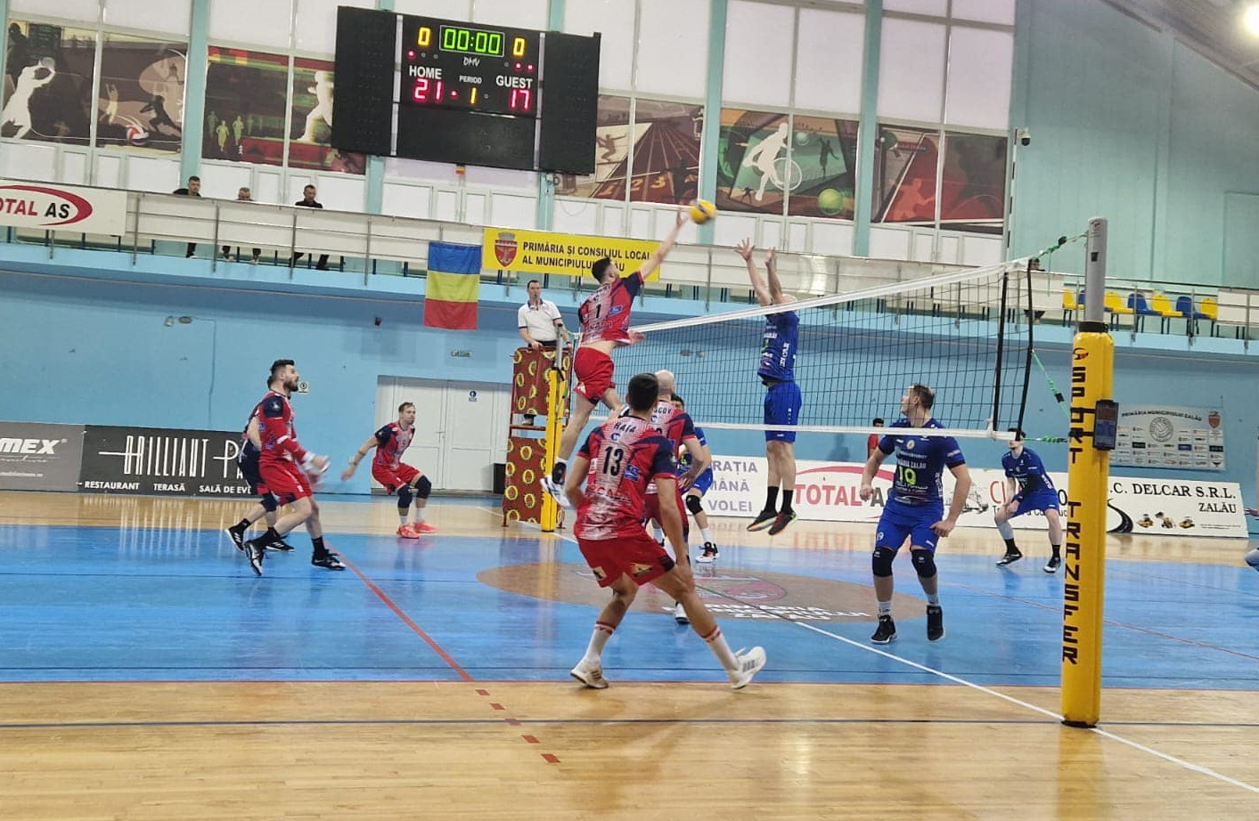 Clubul Arcada vă invită la spectacol!