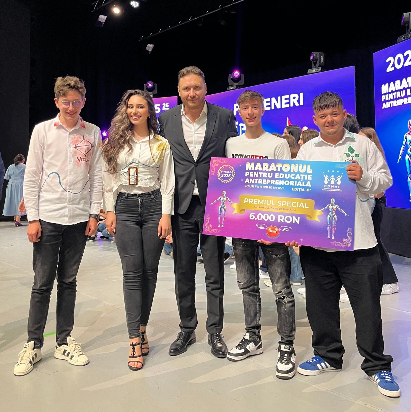 Succes al elevilor gălățeni la Maratonul de Antreprenoriat