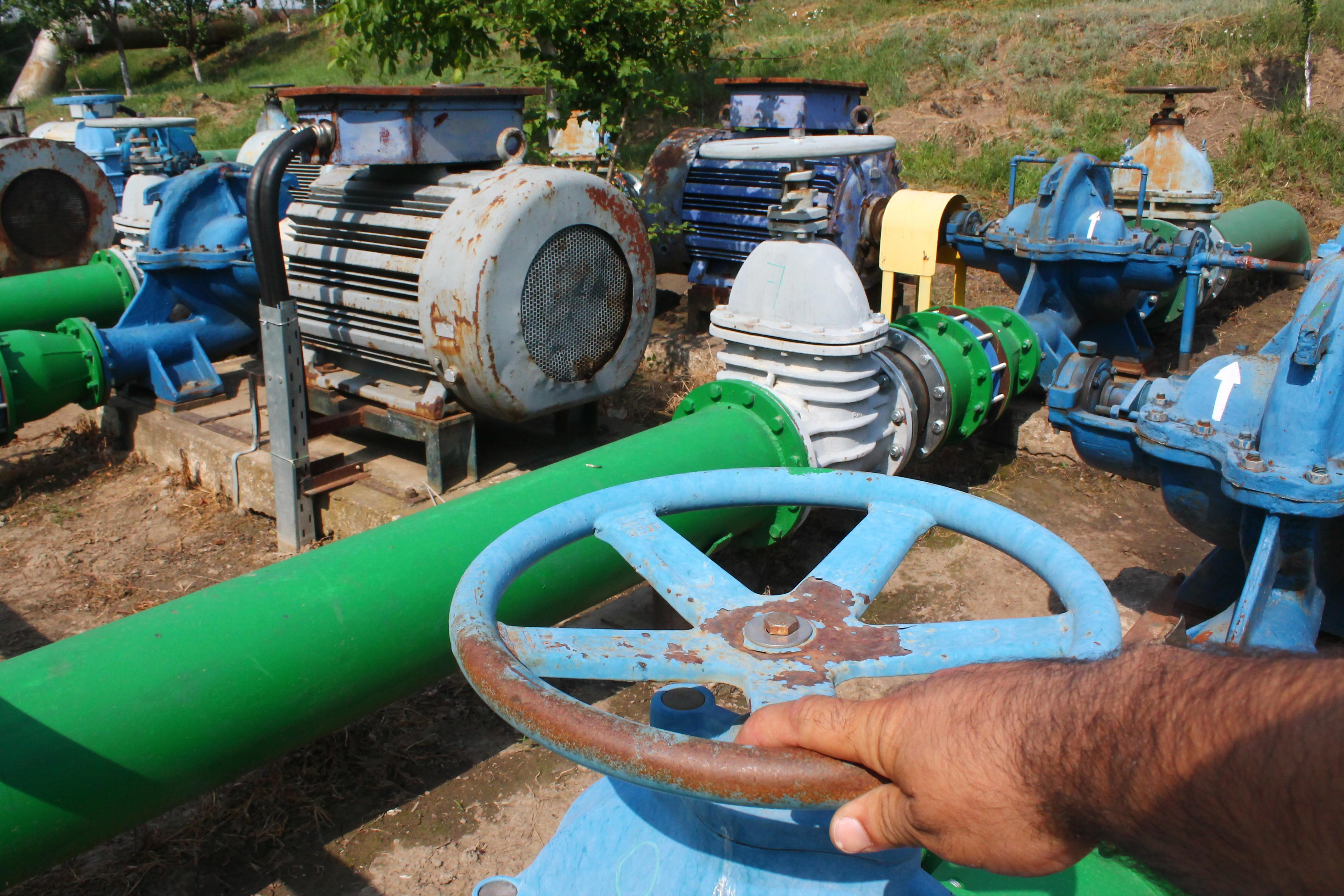 Opt OUAI-uri gălăţene au scăpat de executarea silită