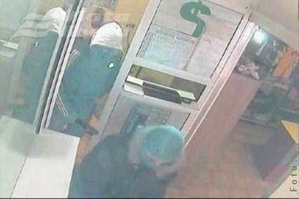 Jaf cu masca pe figură