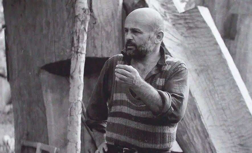 90 de ani de la nașterea sculptorului George Apostu. „Urmașul lui Brâncuși”