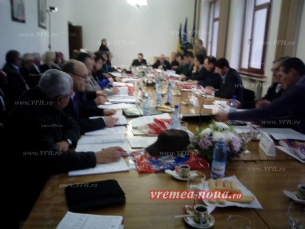 VASLUI: Cu DNA-ul la usã, consilierii bârlãdeni aprobã orice, fãrã întrebãri!