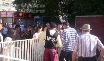 Agitaţie la porţile Spitalului de Urgenţă 